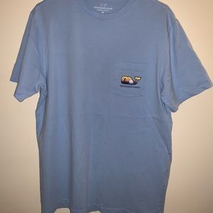 Vineyard Vines Whale logo t-shirt